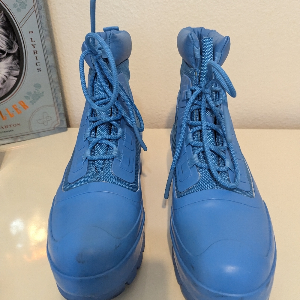Converse Blue High-Top Sneakers - Picture 7 of 11